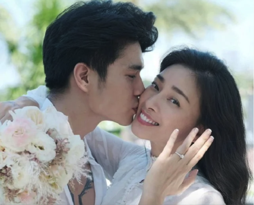 Huy Trần hạnh phúc sánh vai bên Ngô Thanh Vân