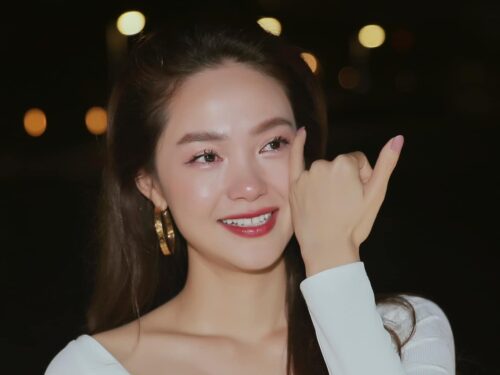 Minh Hằng chia sẻ về cú đáp đĩa Minh Hằng chia sẻ về cú đáp đĩa