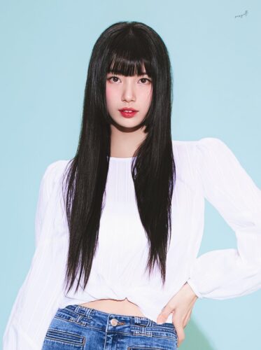 u mê trước nhan sắc của nữ idol