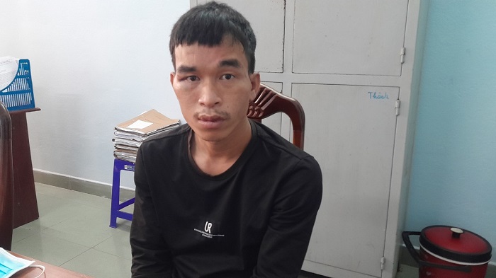 Đối tượng cướp giật khiến cho 2 vợ chồng gặp tai nạn
