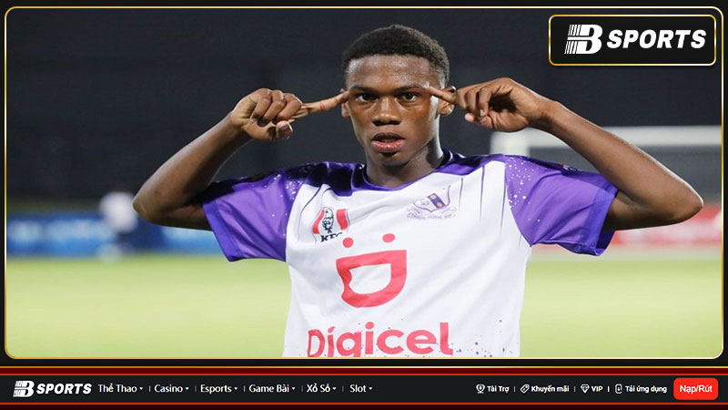 Chelsea chiêu mộ Dujuan Richards bổ sung đội hình