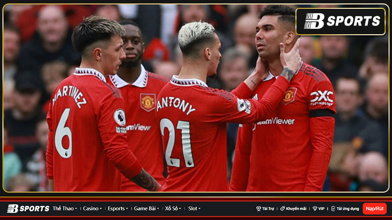 Southampton thi đấu trong trận Man United hòa Southampton Southampton thi đấu trong trận Man United hòa Southampton