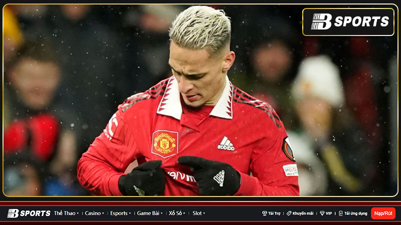 Man United vào tứ kết Europa League lần thứ 4 Man United vào tứ kết Europa League lần thứ 4