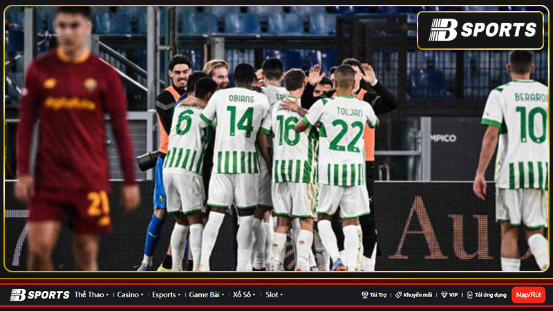 Cơn mưa bàn thắng trong trận Sassuolo thắng Roma Cơn mưa bàn thắng trong trận Sassuolo thắng Roma
