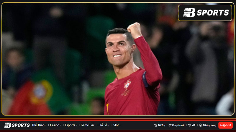 Ronaldo phá kỷ lục thế giới giúp Bồ Đào Nha chiến thắng Ronaldo phá kỷ lục thế giới giúp Bồ Đào Nha chiến thắng