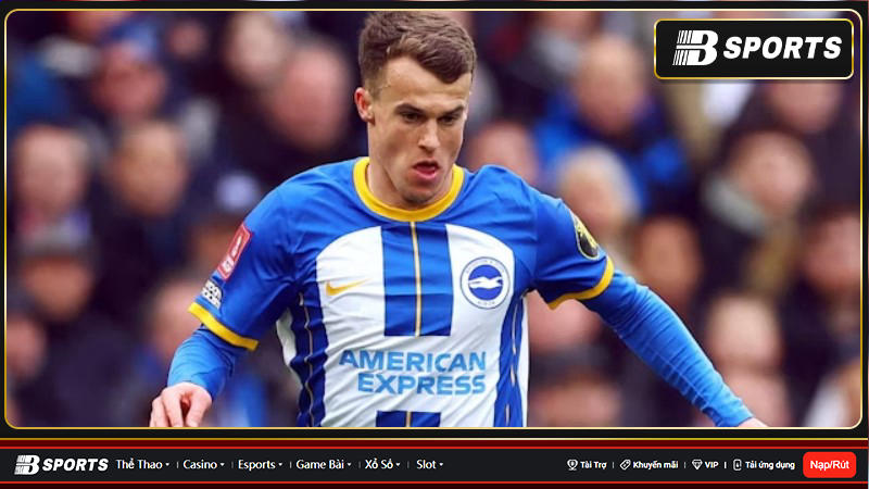 Brighton đã thông báo rằng cầu thủ chạy cánh Solly March đã ký hợp đồng mới có thời hạn đến tháng 6 năm 2026, với tùy chọn gia hạn thêm một năm. Brighton đã thông báo rằng cầu thủ chạy cánh Solly March đã ký hợp đồng mới có thời hạn đến tháng 6 năm 2026, với tùy chọn gia hạn thêm một năm.