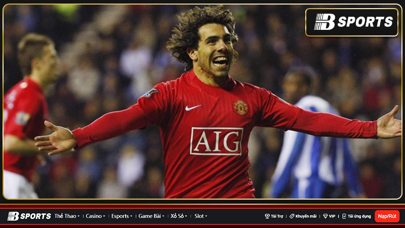 Tevez trách Sir Alex nhưng vẫn tôn trọng ông Tevez trách Sir Alex nhưng vẫn tôn trọng ông