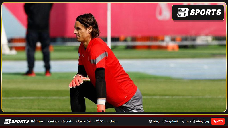 Yann Sommer hứa tặng xe tải socola cho Matthijs de Ligt 