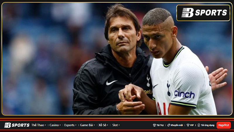 Các cầu thủ Tottenham muốn chia tay HLV Conte