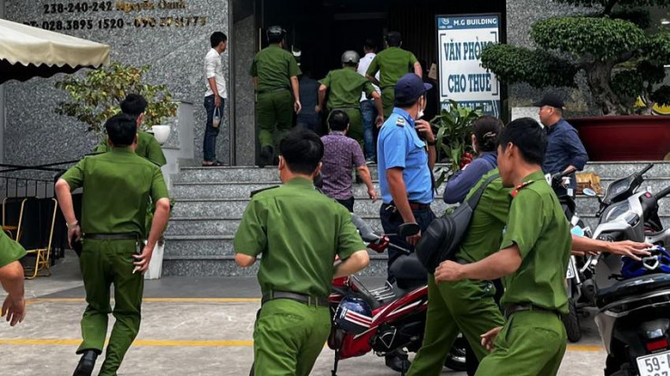 Nhân viên F88 dương tính với "mai thúy" Nhân viên F88 dương tính với "mai thúy"