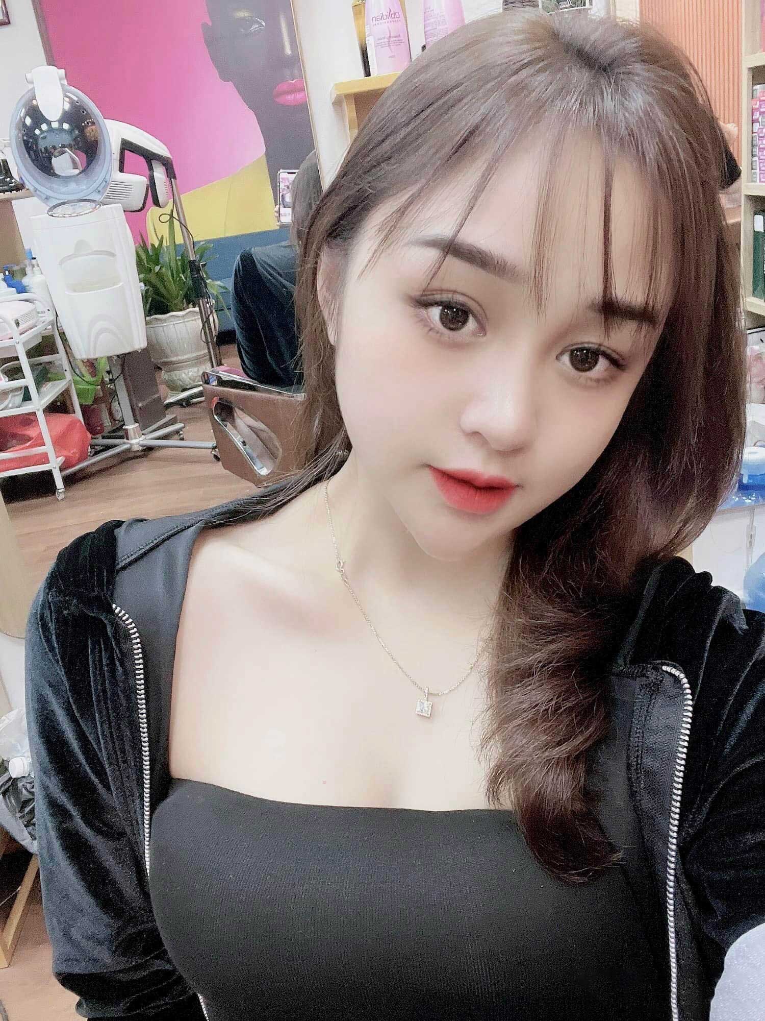 Chân dung cô nàng Hot girl Gia lâm Quỳnh Phương đã dính liên hoàn phốt