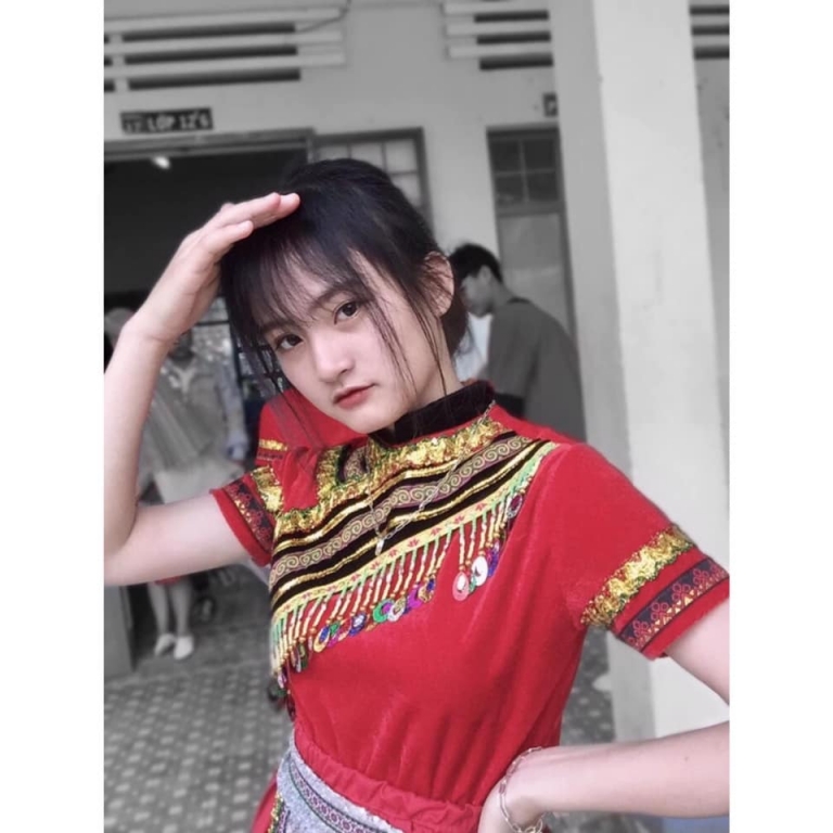 Chân dung cô nàng Alice Heavy sau link lộ clip 1p17s