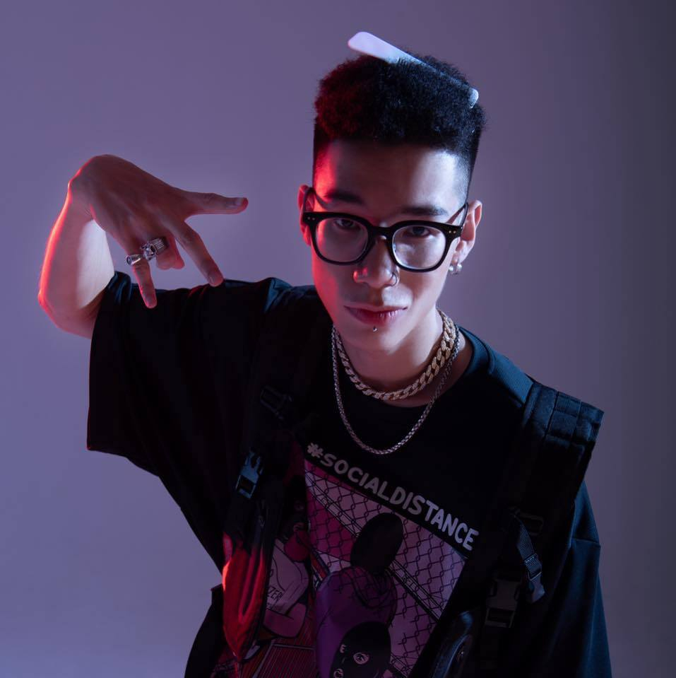 Chân dung nam rapper MCK