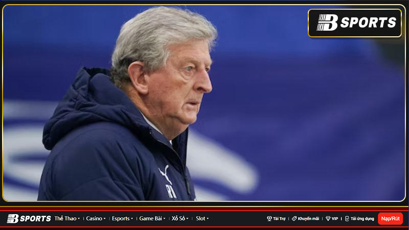 HLV Patrick Vieira cập bến đội chủ sân Selhurst Park để thay thế cho người tiền nhiệm lão làng Roy Hodgson vào mùa hè năm 2021. HLV Patrick Vieira cập bến đội chủ sân Selhurst Park để thay thế cho người tiền nhiệm lão làng Roy Hodgson vào mùa hè năm 2021.