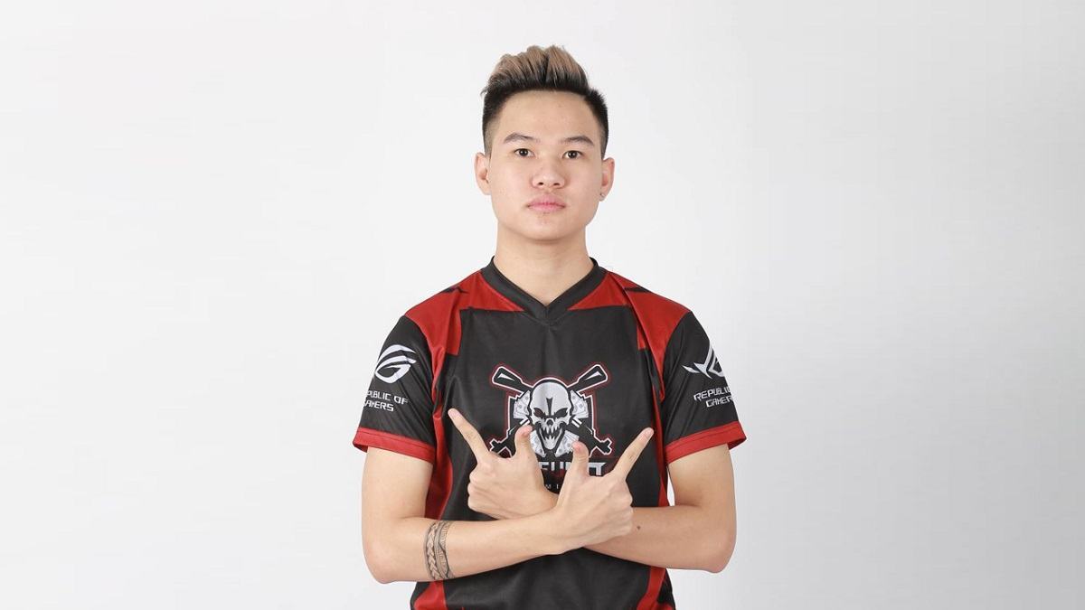 Chân dung nam streamer kiêm game thủ Rambo